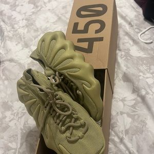 Yeezy 450